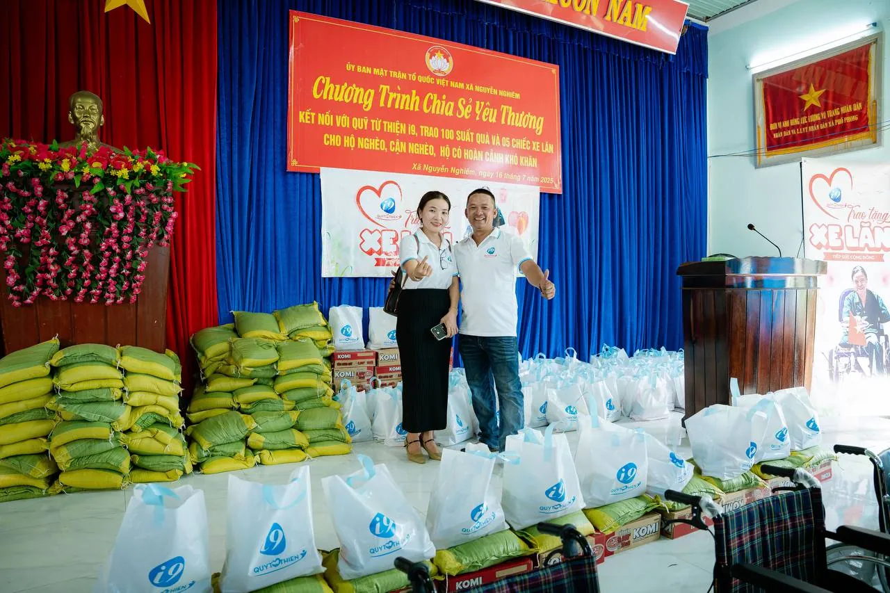 Biểu tượng hỗ trợ khách hàng 24/7 của KV99 Casino